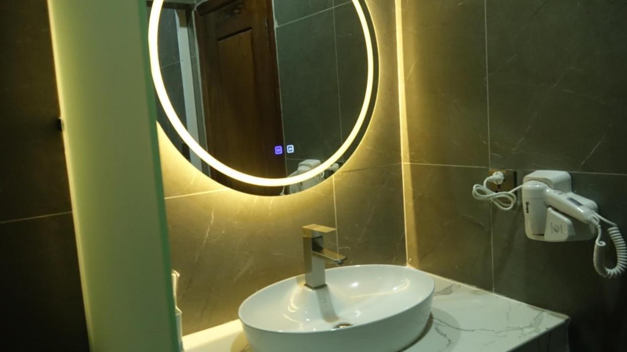 Sawadee Suorsdei Boutique Otel Kampot Dış mekan fotoğraf